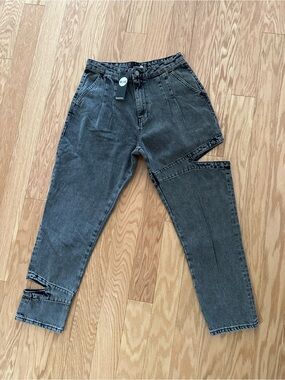 Boohoo Blue Black Straight-Leg Jeans Cut Out Thigh & Split Ankle Size US 6/8